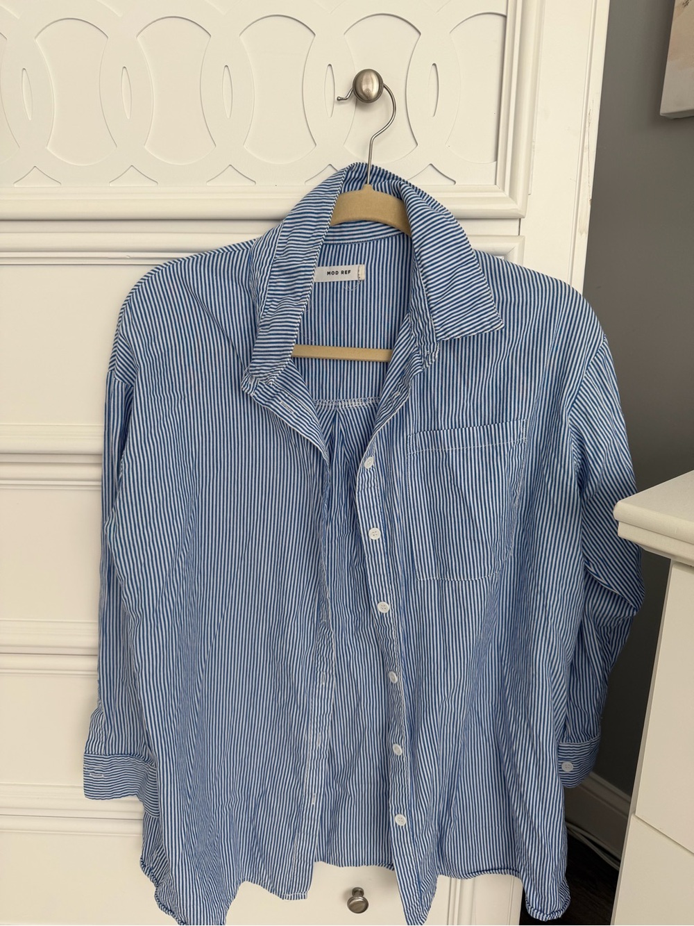 Mod Ref Women's Medium Blue/White Stripe Oxford-Style Shirt Long Sleeves